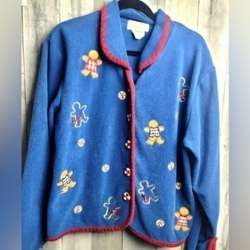 MANDAL BAY CARDIGAN SWEATER GINGERBREAD MAN CANDY LIKE BUTTONS